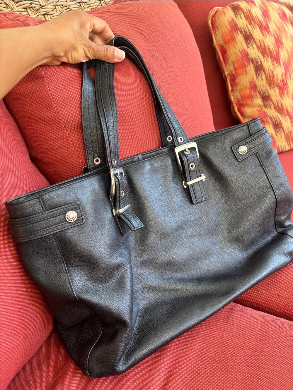 🆕 Express Black Leather Tote Bag with Silver Hardware